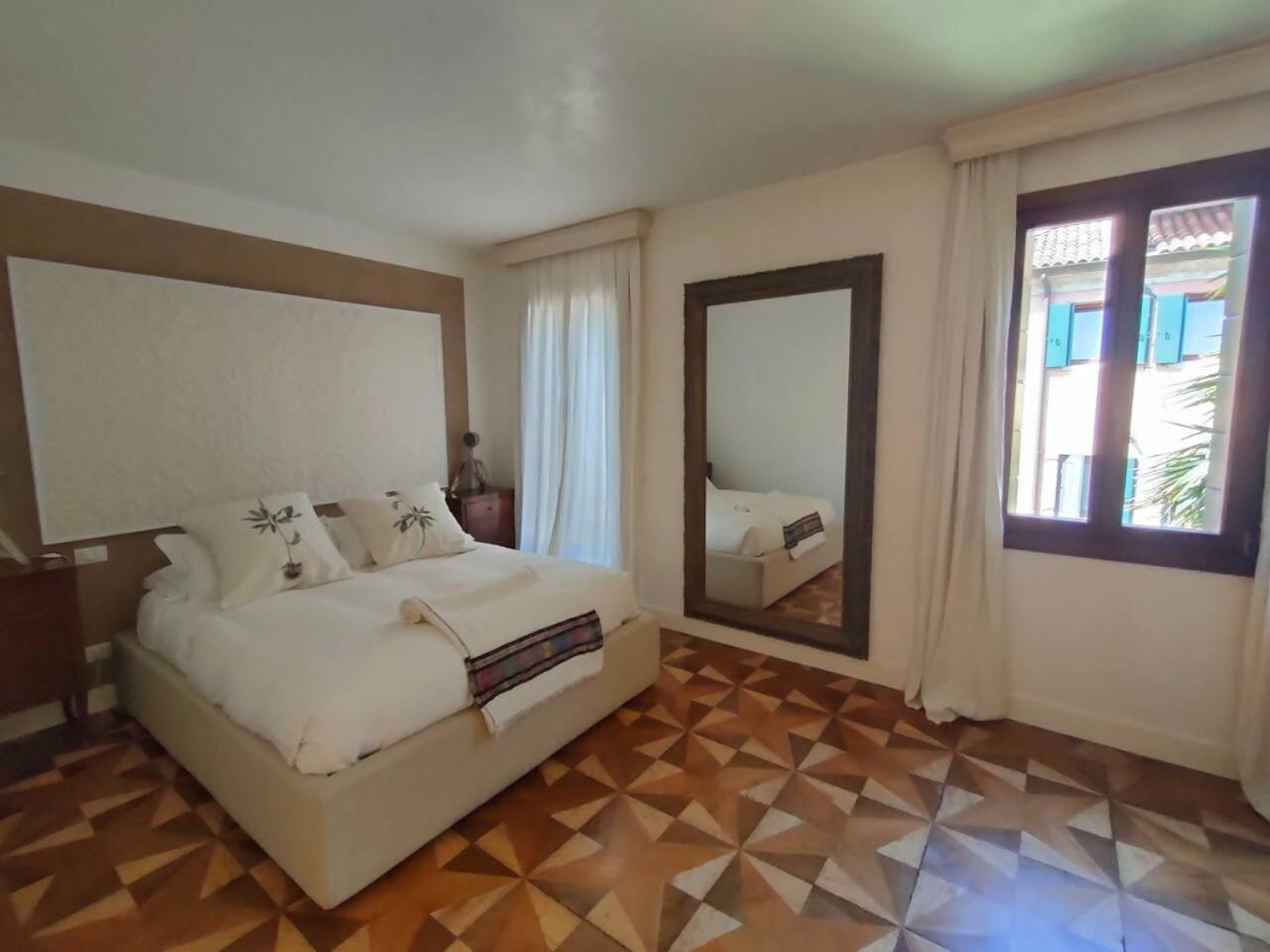 La Grande Bellezza Deluxe House Apartman Velence Kültér fotó